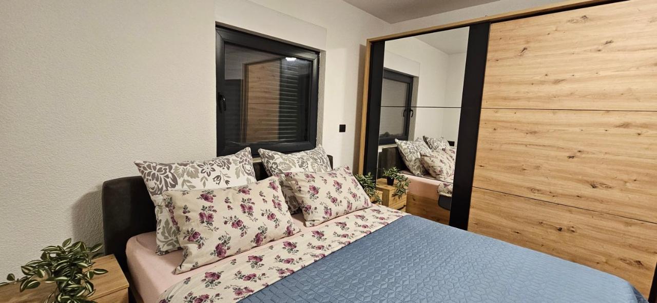 Betty Apartments Borik - Whole Ground Floor Rovinj Dış mekan fotoğraf